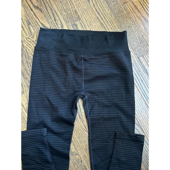 Pure Barre Medium Black Striped Compression Athletic Leggings New (No Tags). - Picture 3 of 7